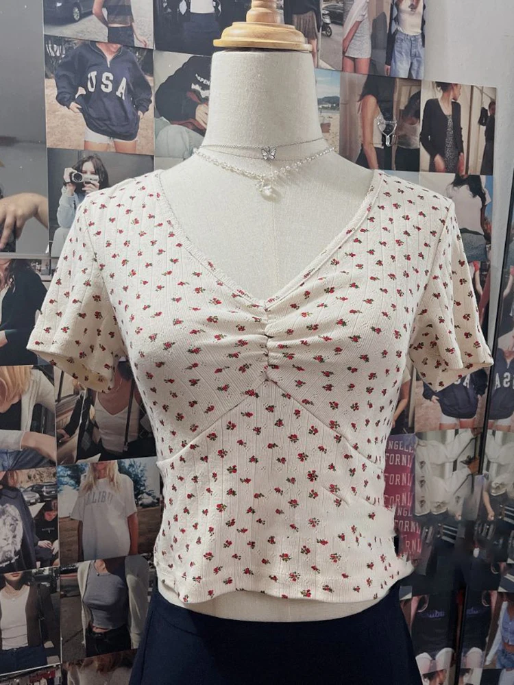 Alkalmi Női virágmintás Édes Tees Nyári Szexi Redők V Nyakú Pamut Rövid Ujjú Crop Top Streetwear Vintage Vékony póló - 0
