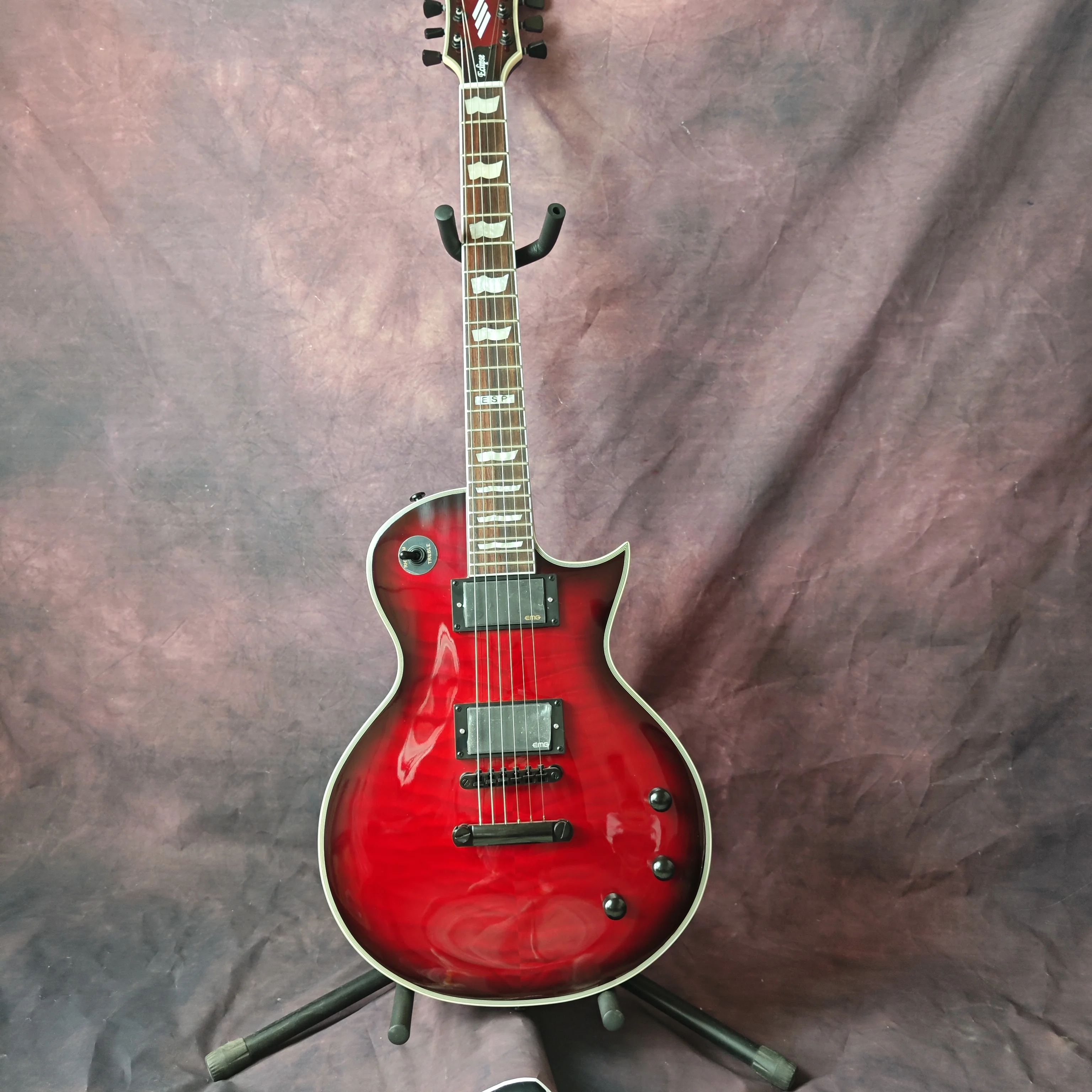 ESP vörös nagy virág elektromos gitár, bolyhos juhar top, barackvirág fa test, rózsa fa fingerboard, testreszabott gyári - 0