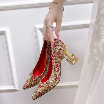 Esküvői Magas Sarkú cipő A Divat, Hegyes Toe Tér Sarok 5cm 7cm Piros Menyasszonyi Cipő Női Bankett Cipő a Nők Szivattyúk