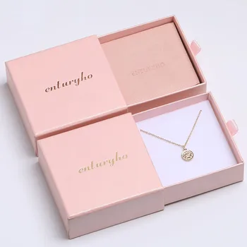50pcs, Rózsaszínű, Papír doboz egyedi ékszeres doboz, személyre szabott logó elegáns kis jewerly csomagolás doboz ömlesztett fiókban karton doboz
