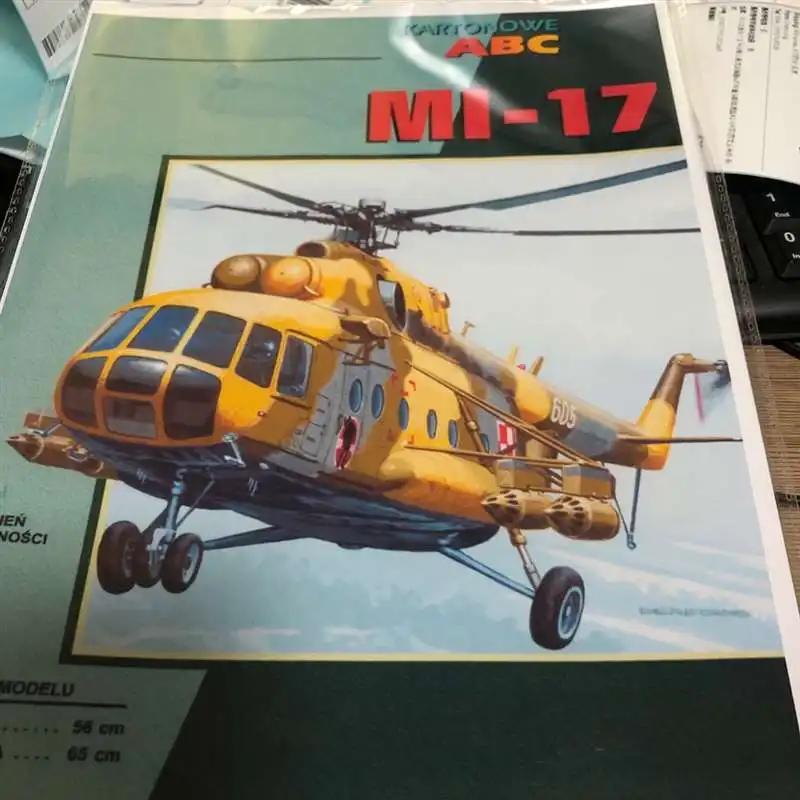 1:33 Lengyelország Mi-17-Es szállító Helikopter 3D Papír Modell Kézzel készült DIY Papercraft - 1