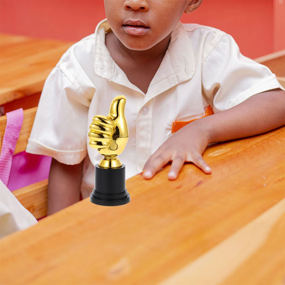 6 Db Gyerekek Király Kupát Dekoráció Bajnok Gyönyörű Modell, Mini Trófeák Díjat Verseny ujj Alakú Gyermekek Cup Ajándék - 2