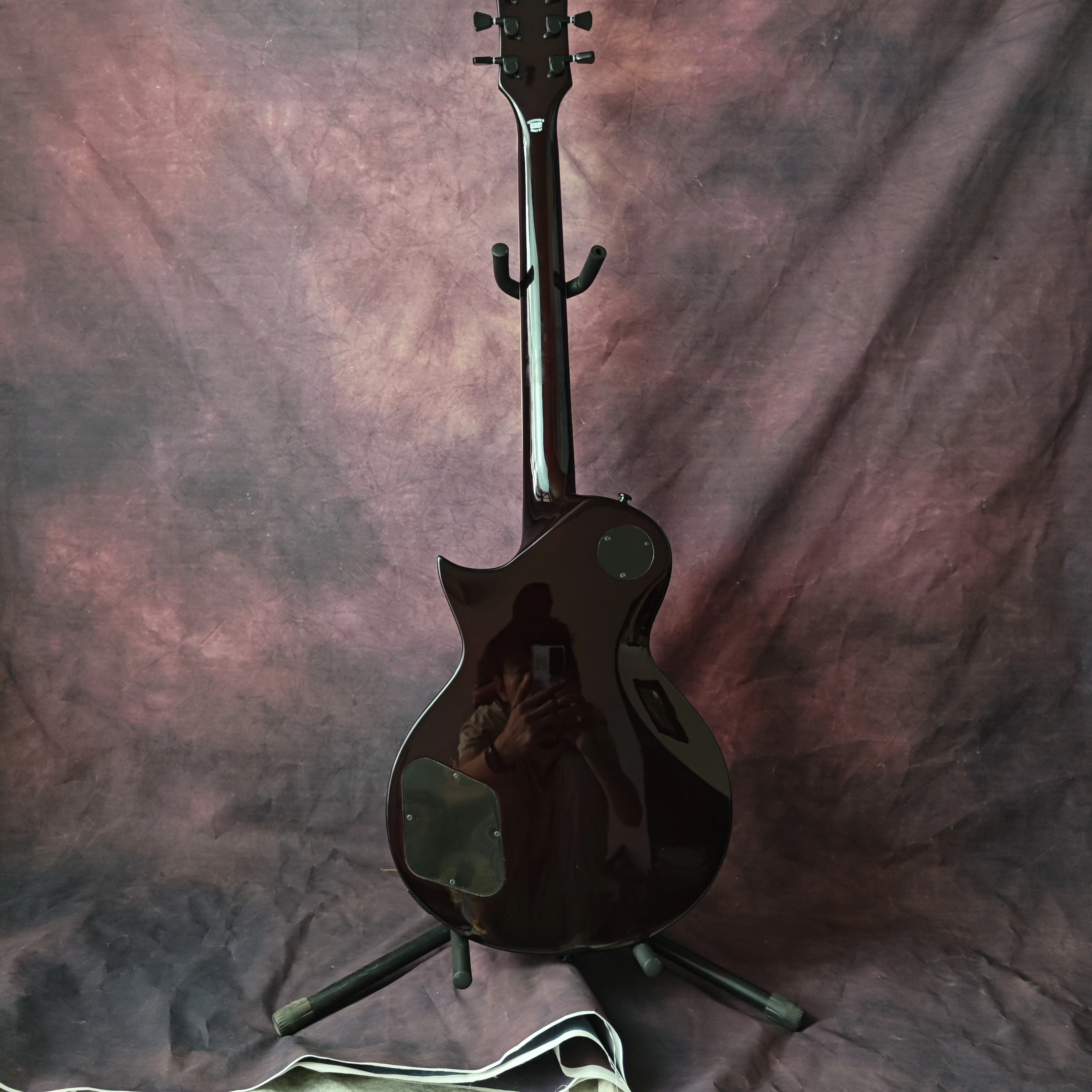 ESP vörös nagy virág elektromos gitár, bolyhos juhar top, barackvirág fa test, rózsa fa fingerboard, testreszabott gyári - 5